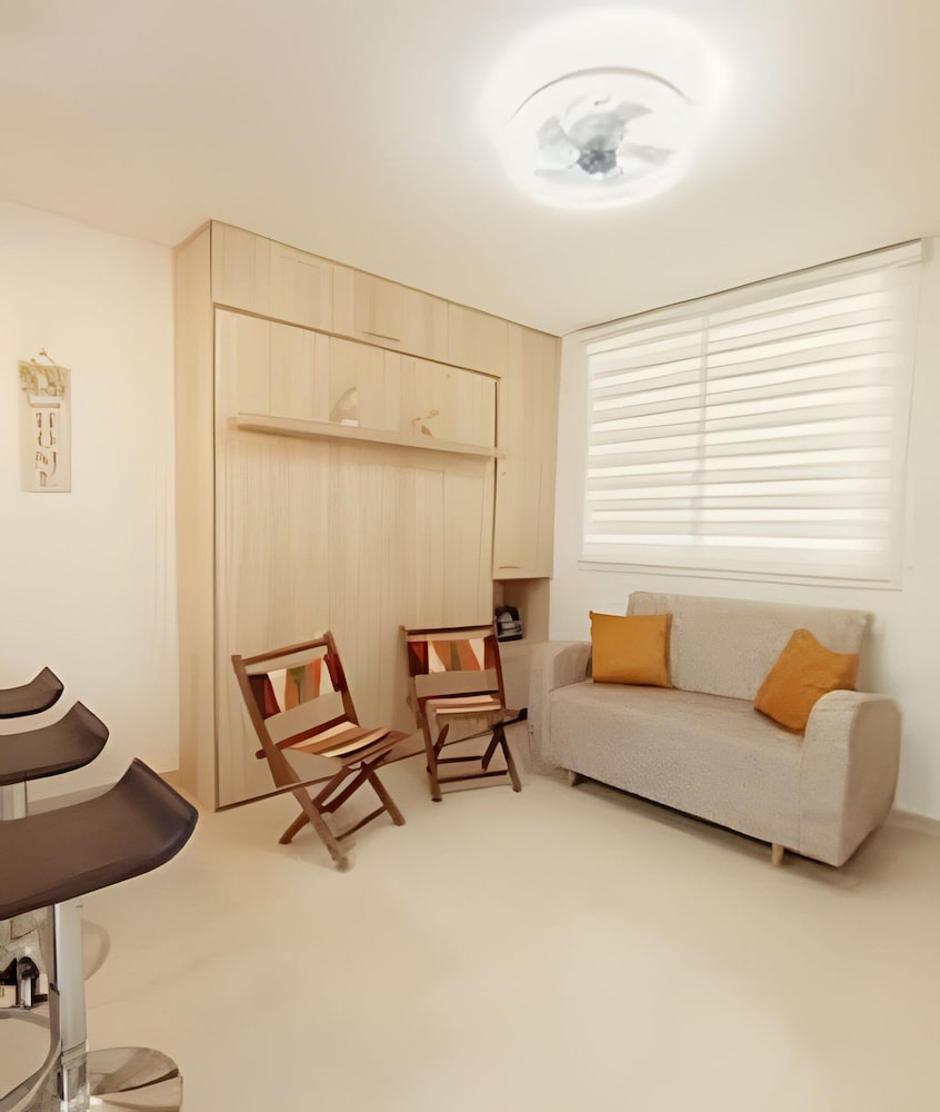 San Gil Plaza suite 502