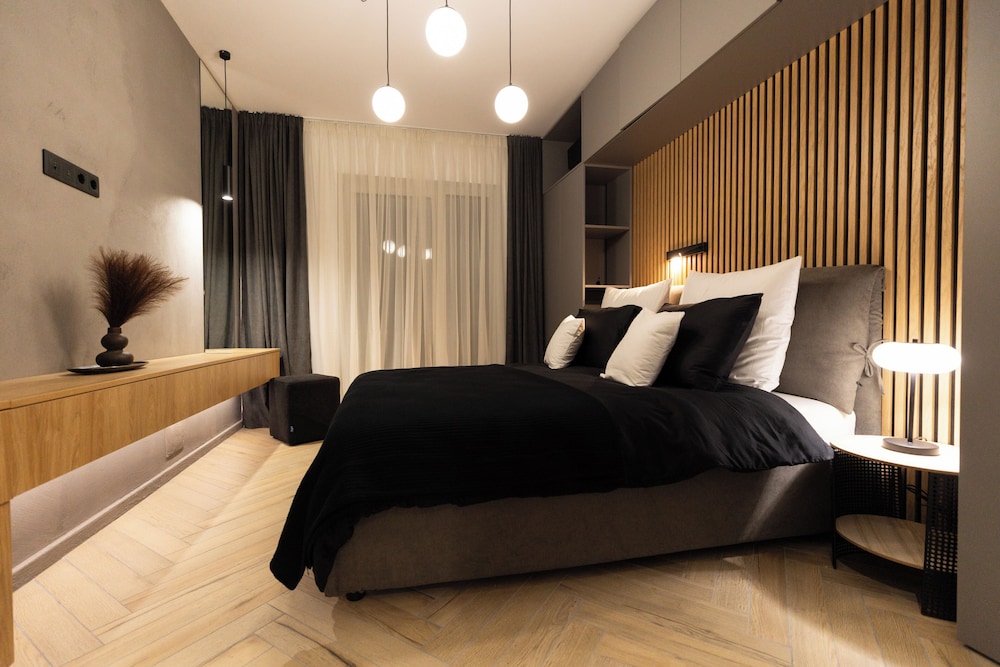 Royalton Suites