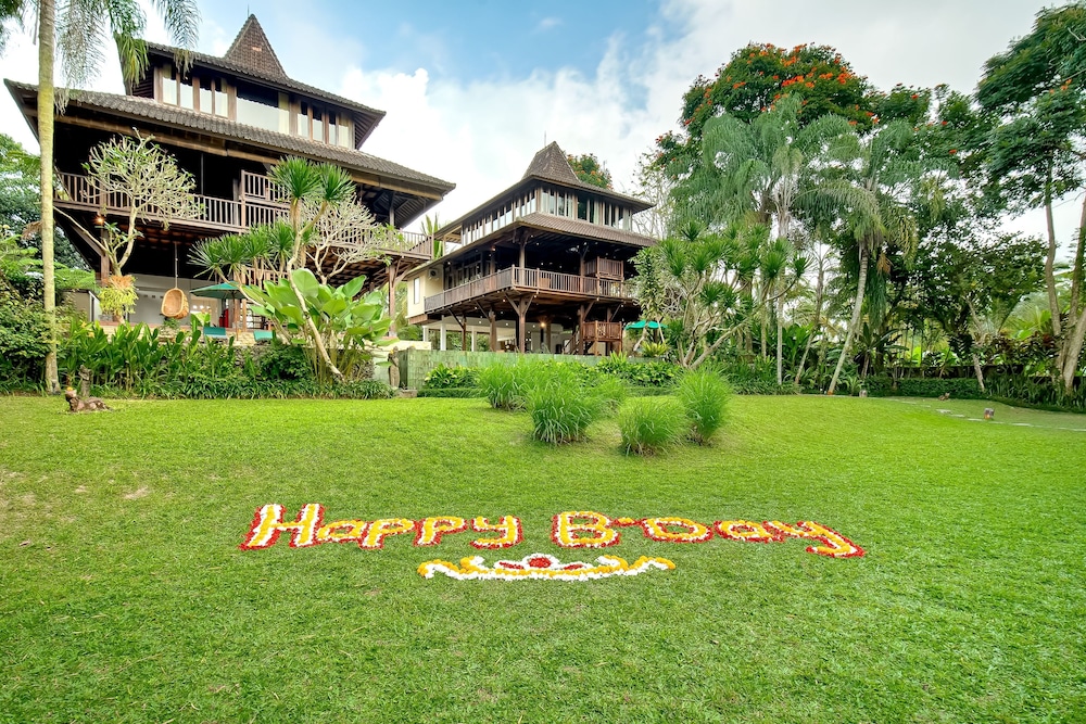 Villa Atas Awan