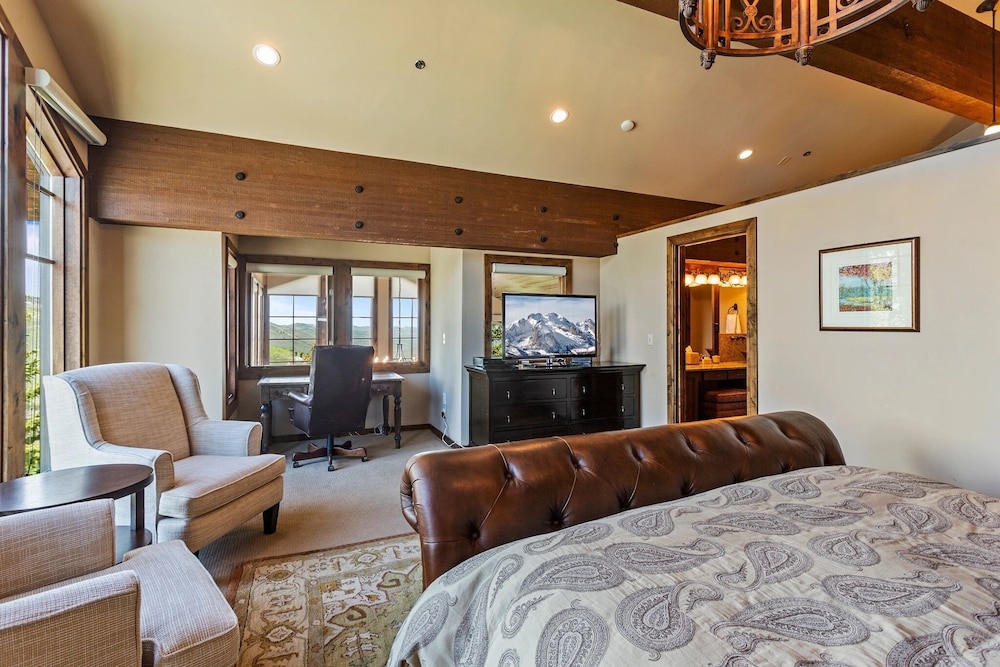 Stag Lodge at Deer Valley Resort - Three Bedroom Residence with Spa #13 3 Condo