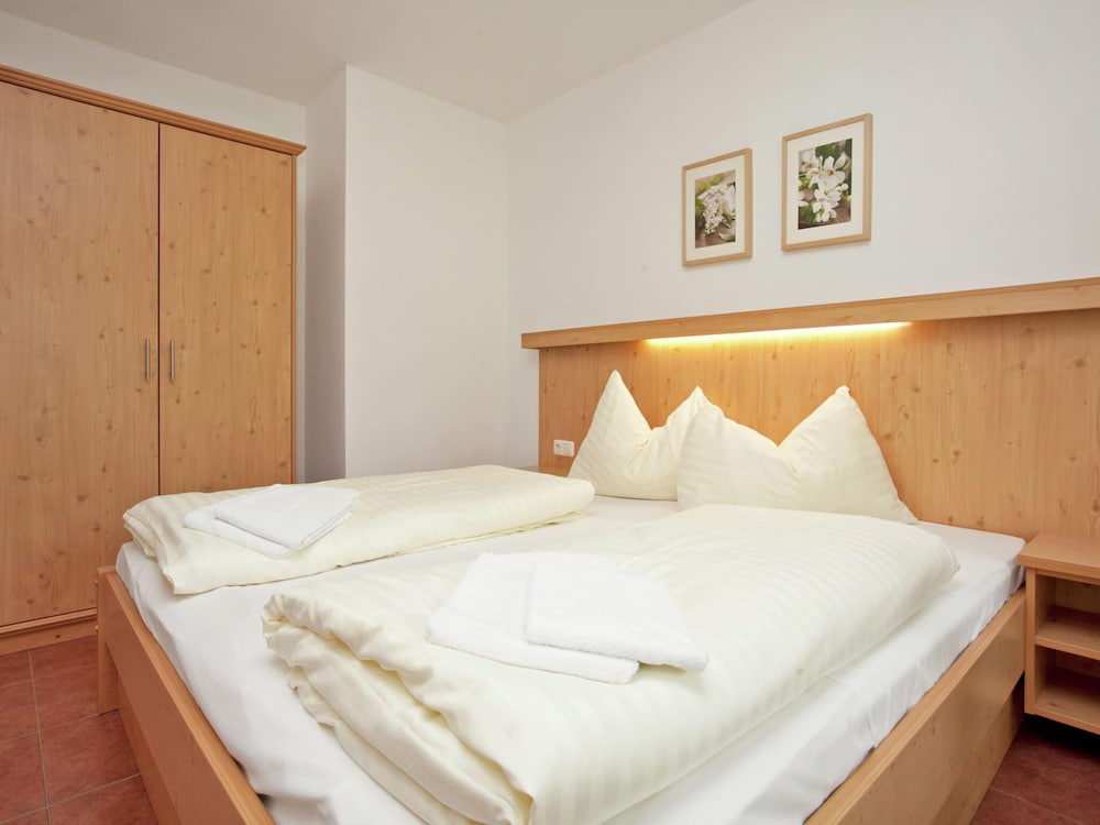 Cozy Holiday Home in Konigsleiten With Sauna