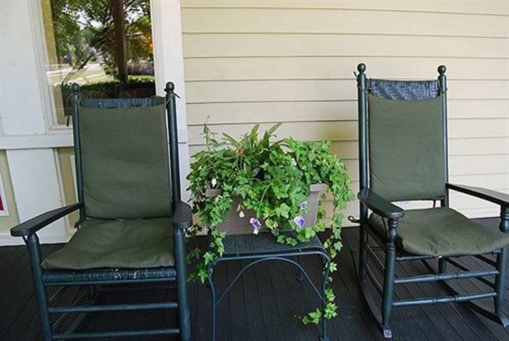 Columbus Vacations - Rothschild-Pound House Inn - Property Image 25