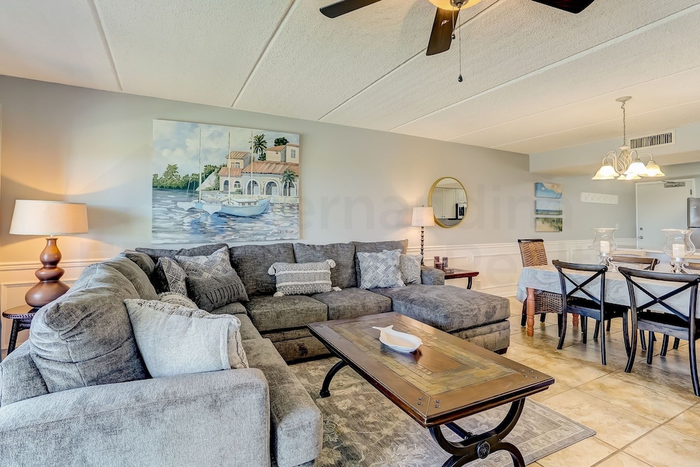 Fernandina Beach Vacations - Enchanting Ground Unit Condo Few Steps Away from the Ocean Side by RedAwning - Property Image 1