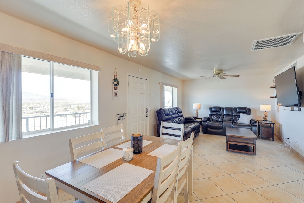 Pool Access & Mtn Views: Lake Havasu City Condo!