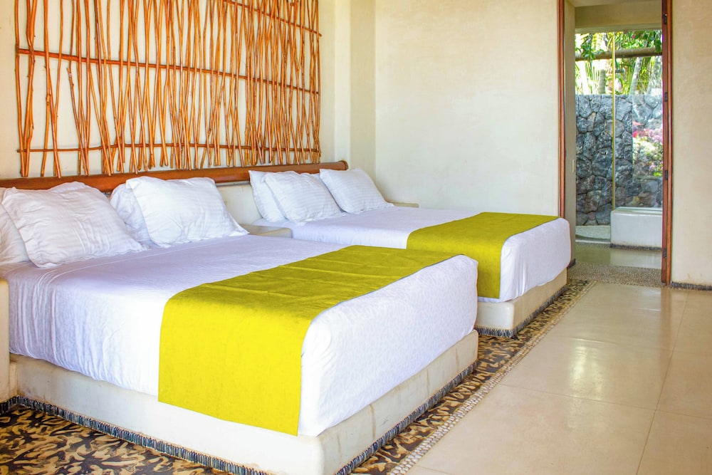 Casa Irekua Luxury beachfront retreat