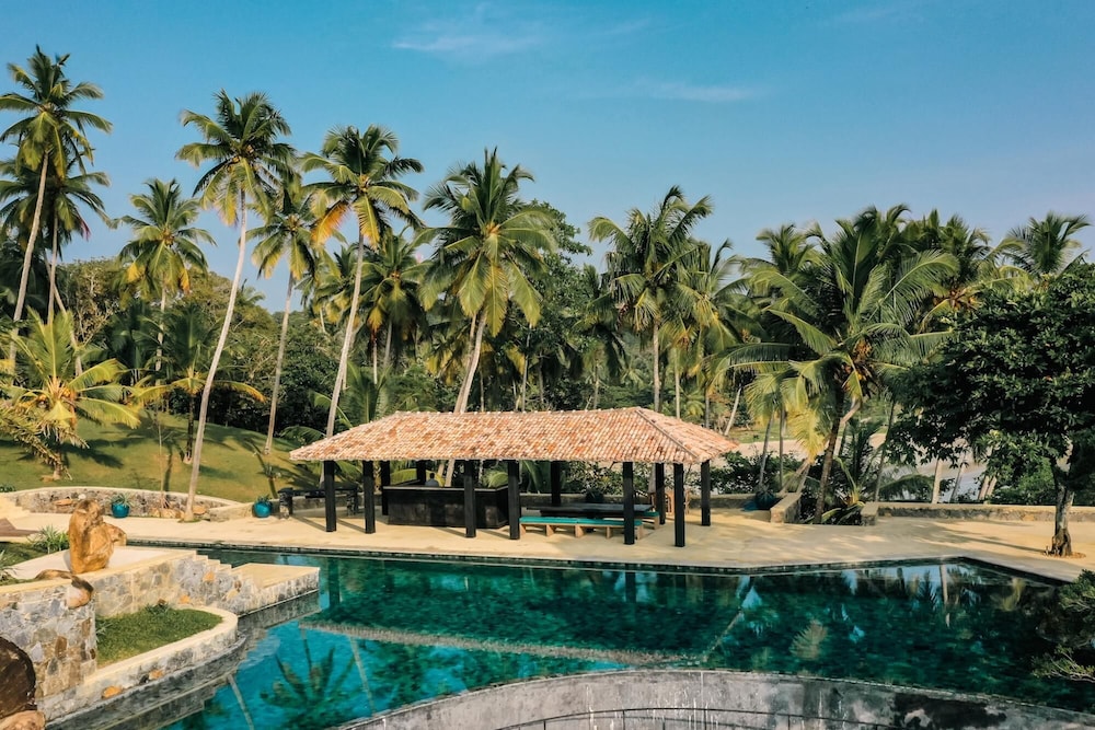 Spectacular Hilltop Beach Villa Located Next To A Surf Break view 5