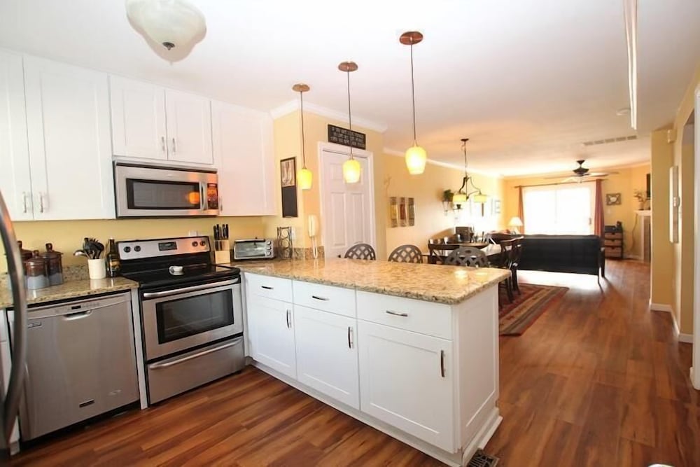 Seabreeze Village 3