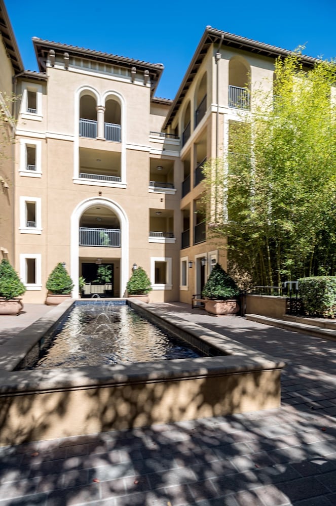 Bluebird Suites in North San Jose