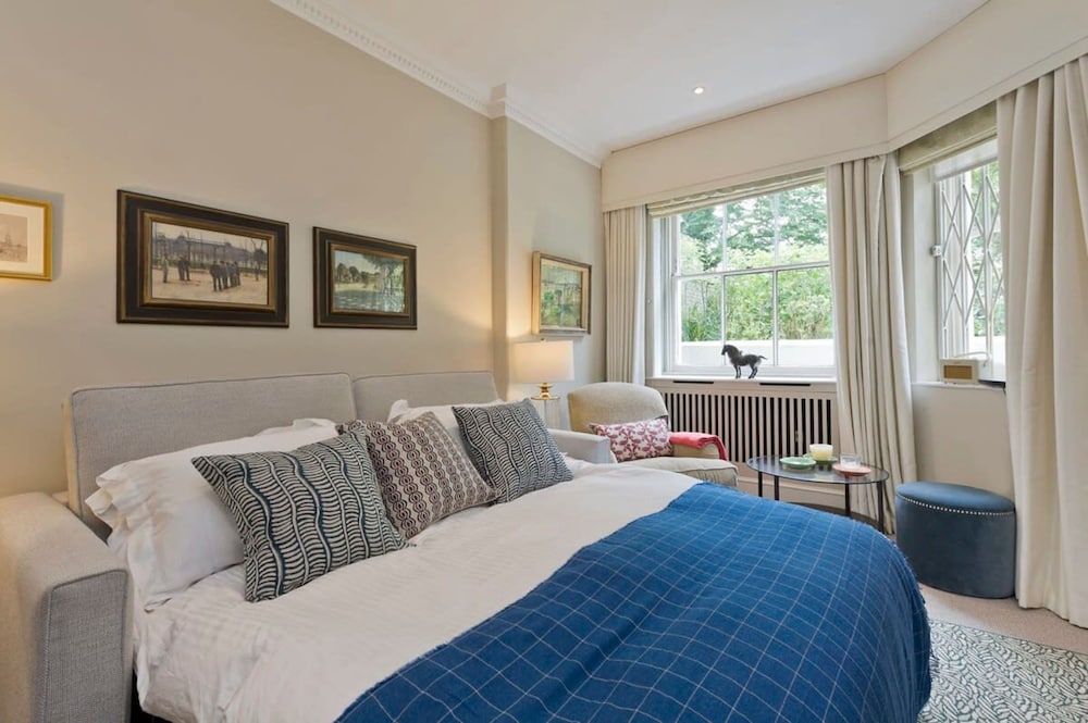 Studio Flat w Garden Access Holland Park