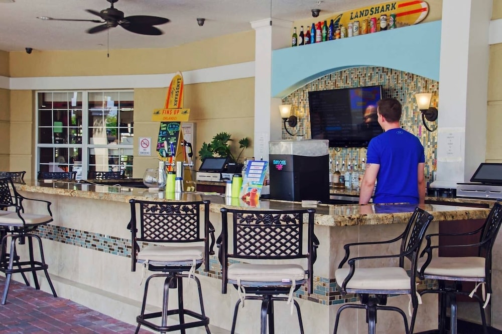 Roomy and Modern 3bd/2ba Home With Balcony #3vc201