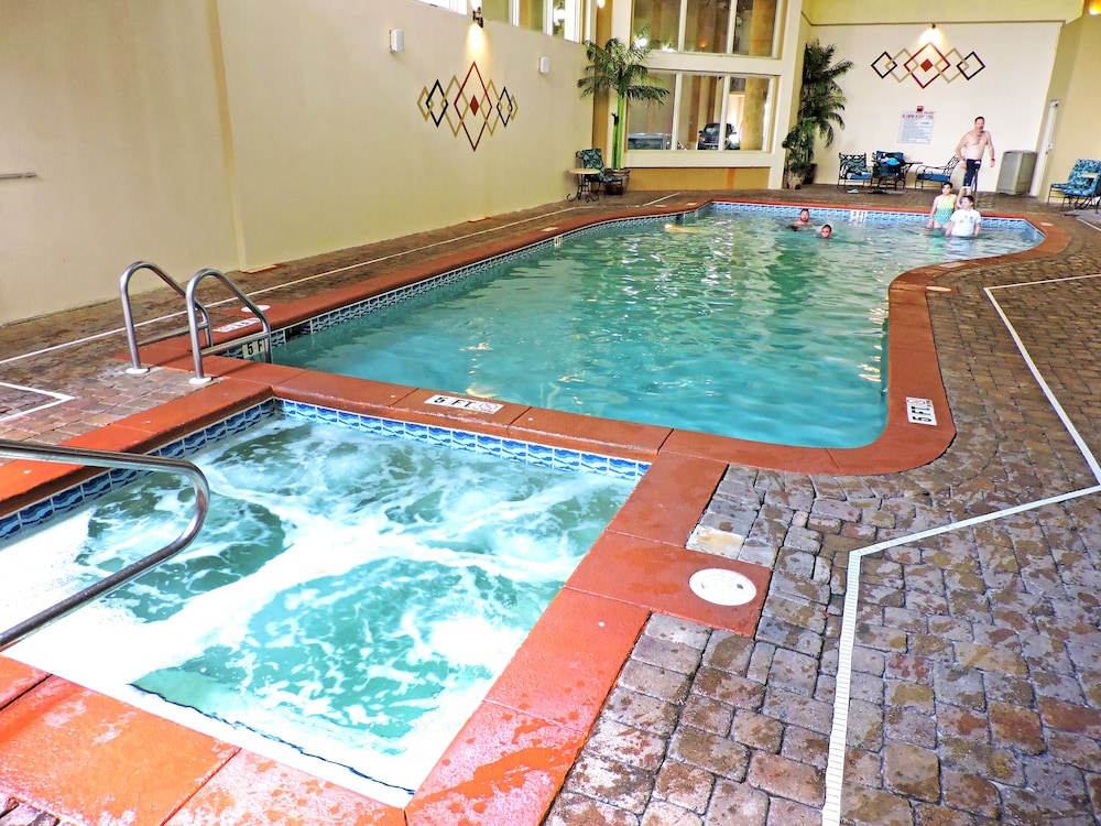 Shores of Panama Beach Resort