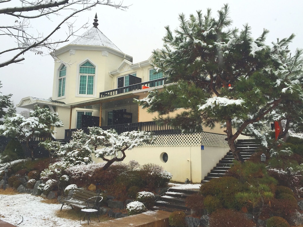 Skylake Pension