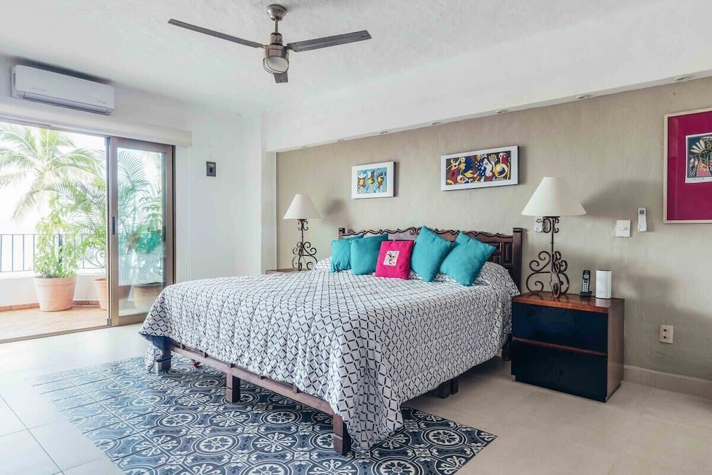 Ocean View 2Br Condo-balcony-beach-pool - 214