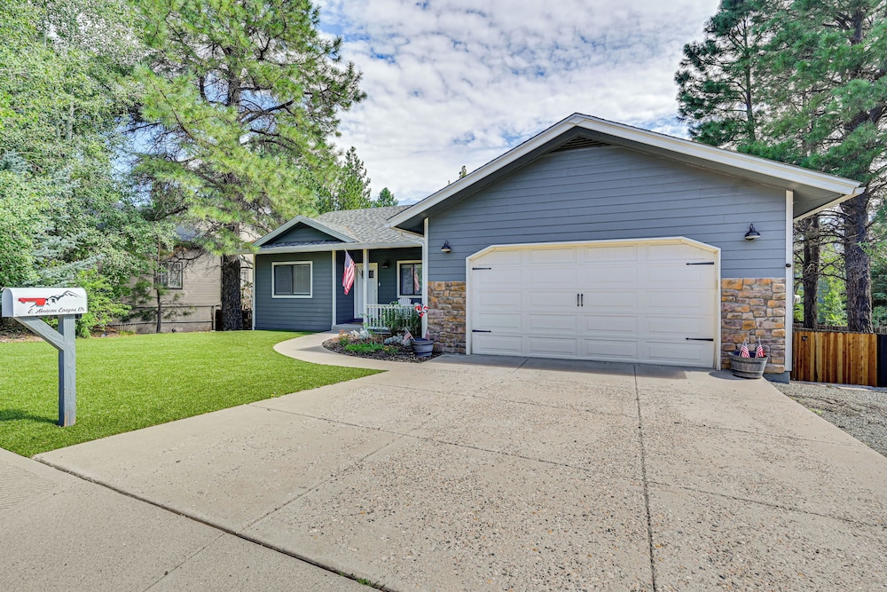Pet-friendly Flagstaff Escape w/ Fenced-in Yard! view 5