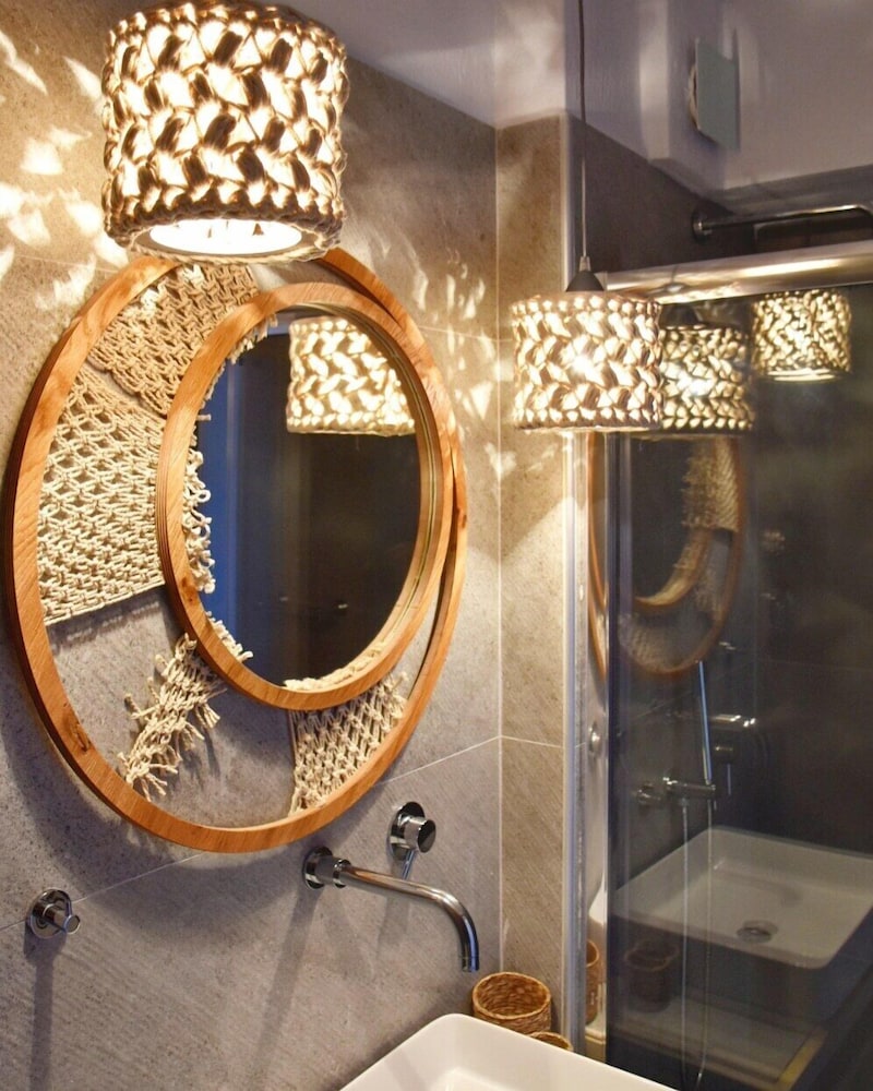 Angelos Design Suites