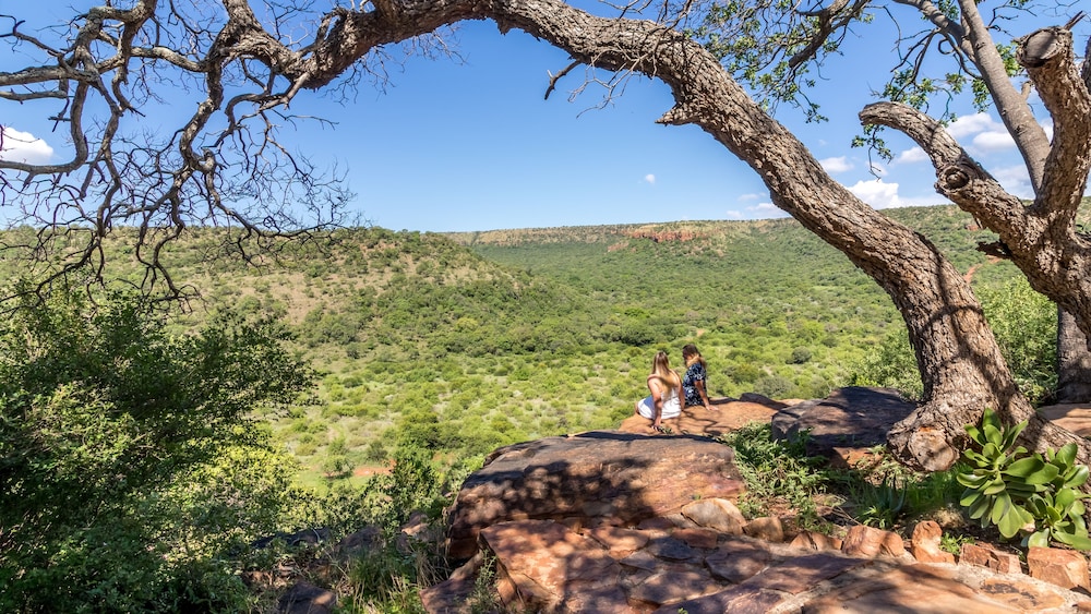 Iketla Lodge - Image 4
