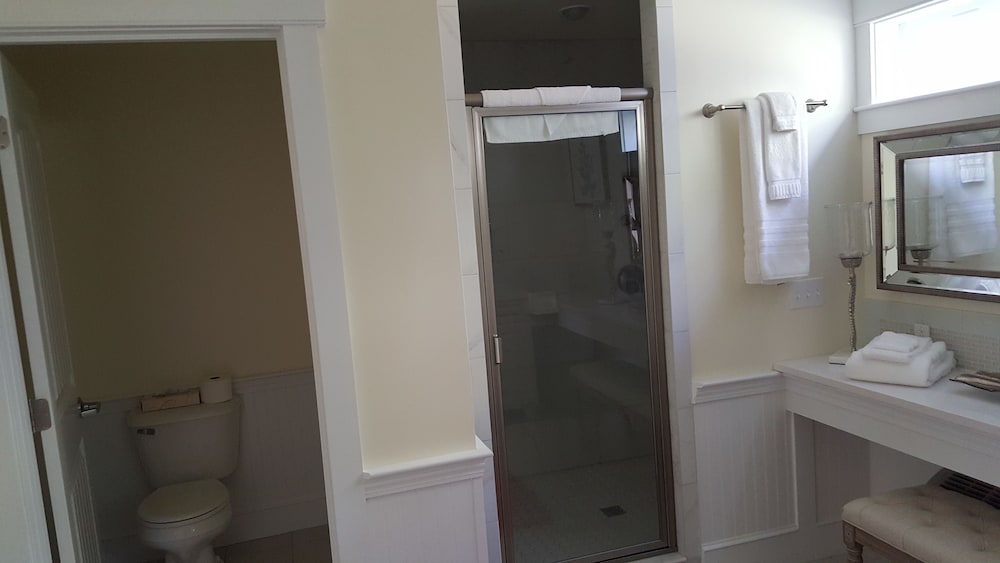 Sheepscot Harbour Village Resort