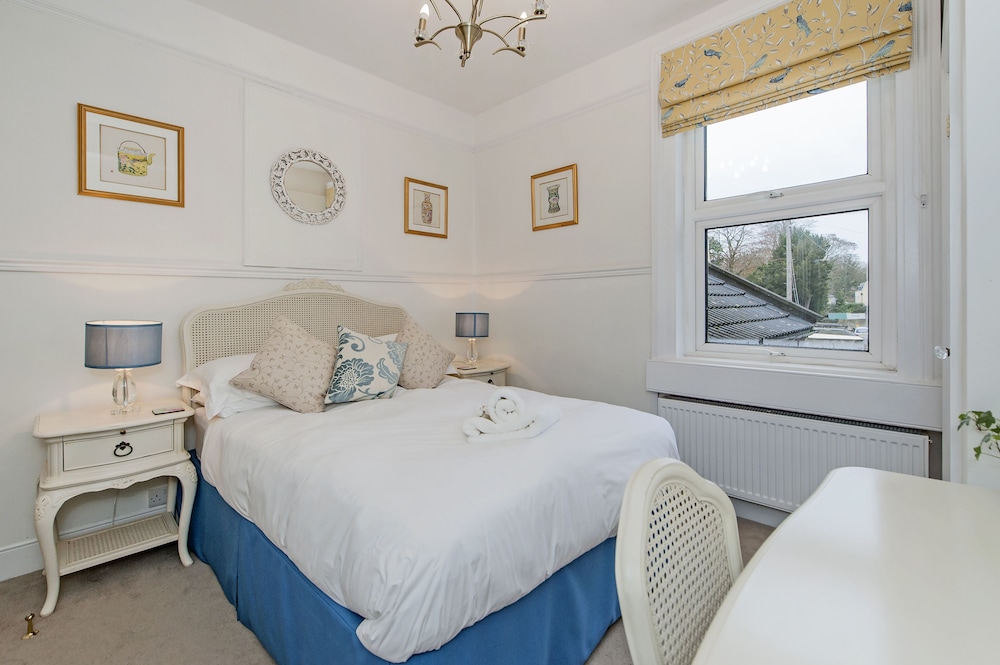 Apple Tree Guest House