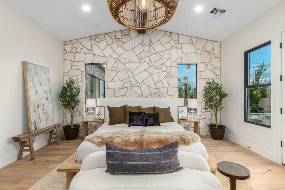 Stonewood Luxe Estate 5 Showers Heated Pool GYM