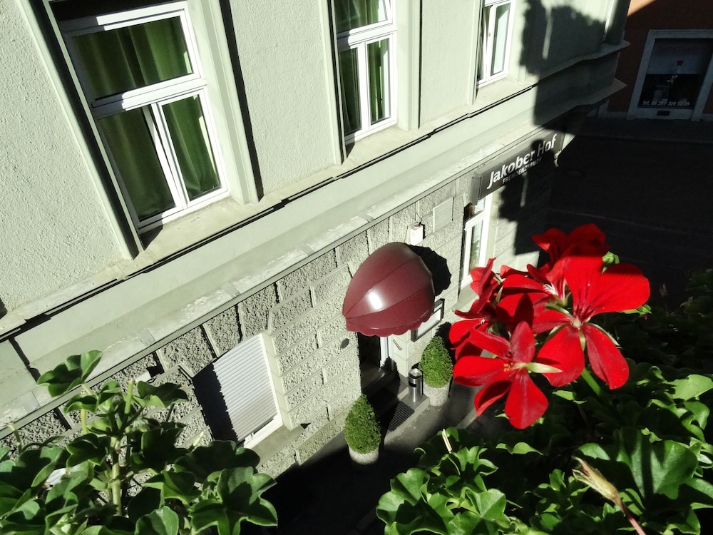 Augsburg Vacations - Hotel Jakoberhof - Property Image 15