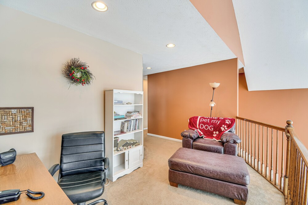 The Gathering Place: Rushville Home w/ Hot Tub