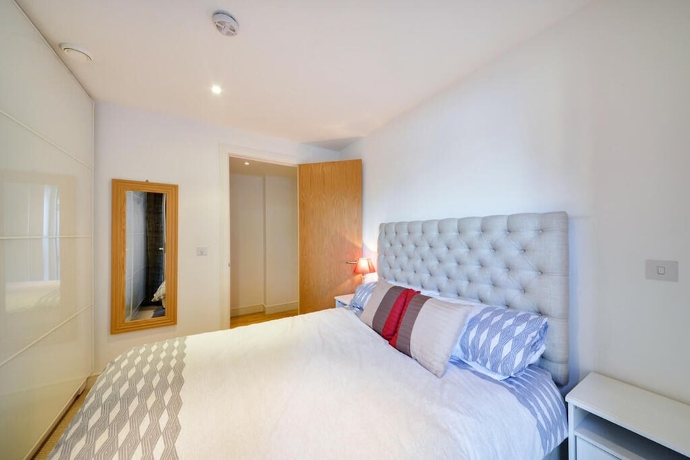 London Oasis - 2 Bed Apartment Wandsworth