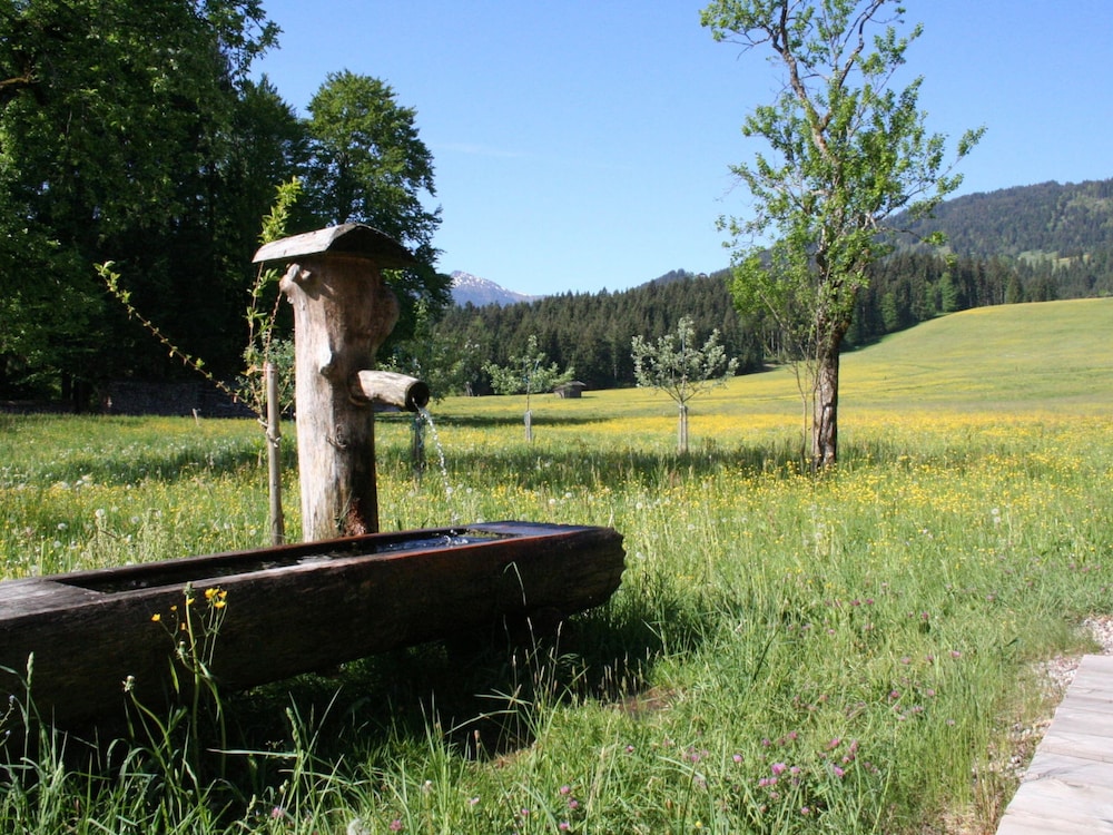 Farmhouse in Hopfgarten Near Skiwelt view 2