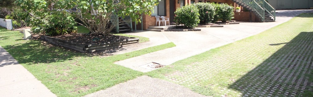 Dunbar Court Unit 5 at South West Rocks