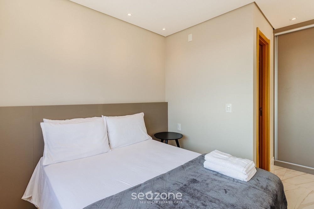 Luxury Loft W/beautiful View in Petropolis Aho1402