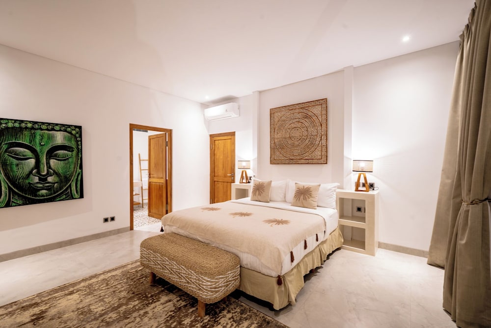 Villa Putih Umalas