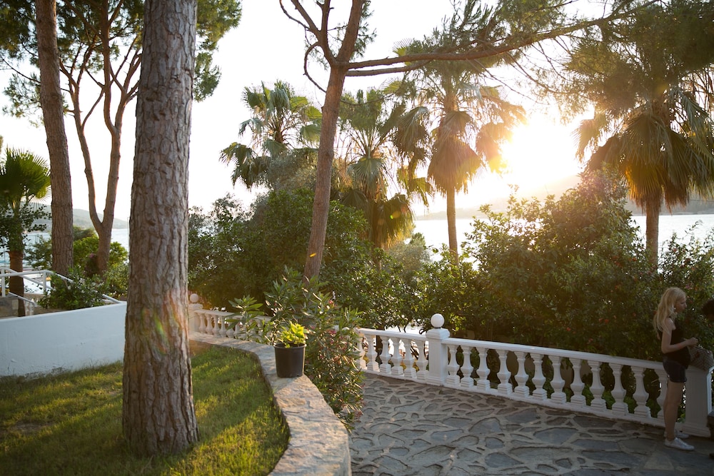 Greenport Bodrum Otel - Image 55