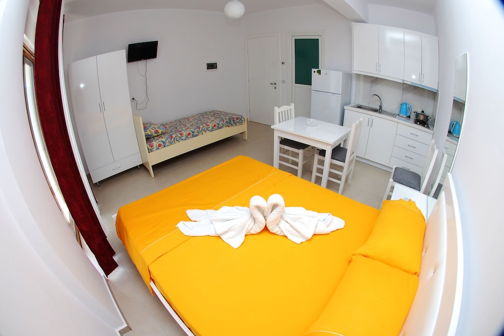 Vila Renato