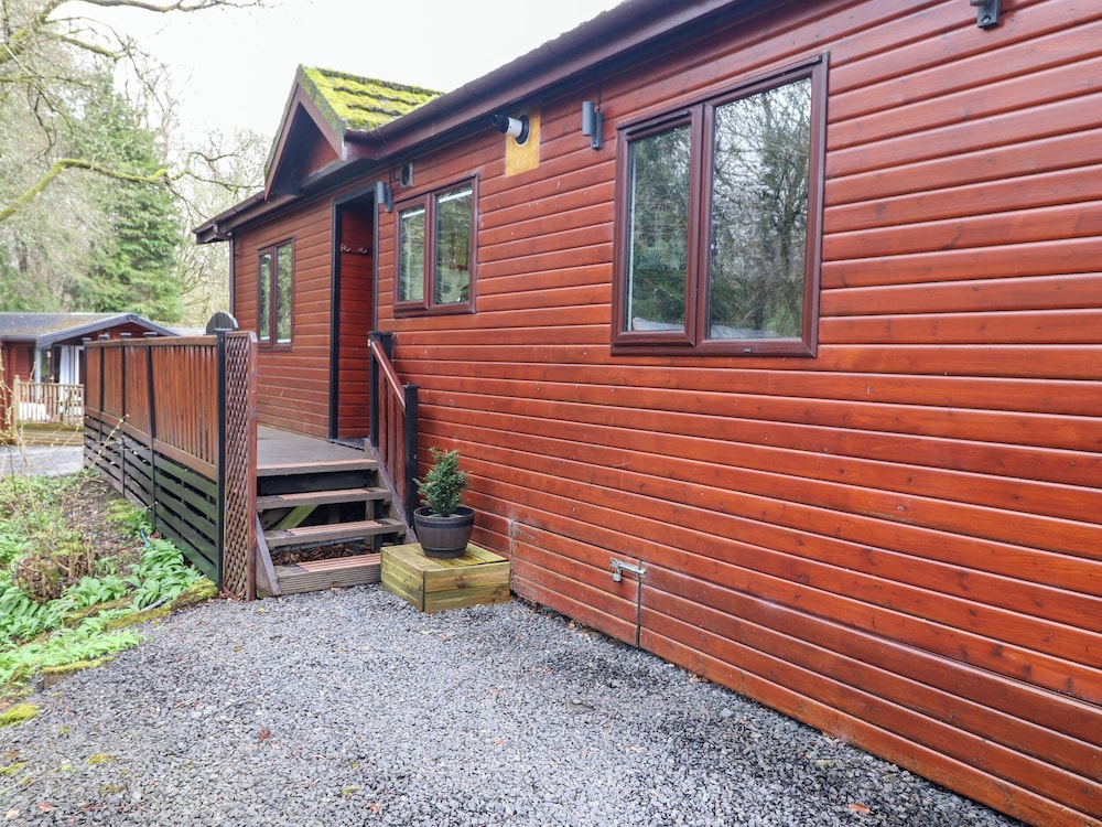 Alfresco Lodge