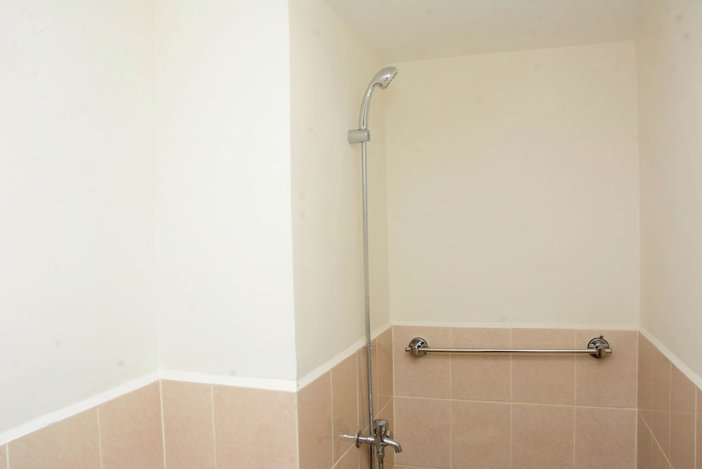 Comfort Studio Apartment for 4 Pax at Podomoro Golf View