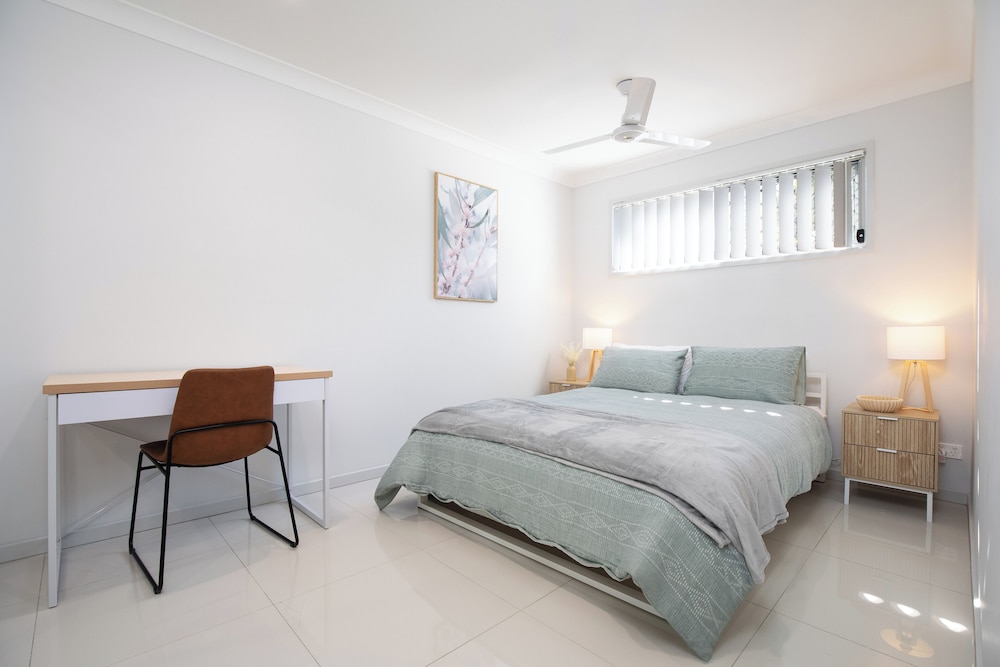 Smart Suites Self Check-in Apartments - 31 Freney