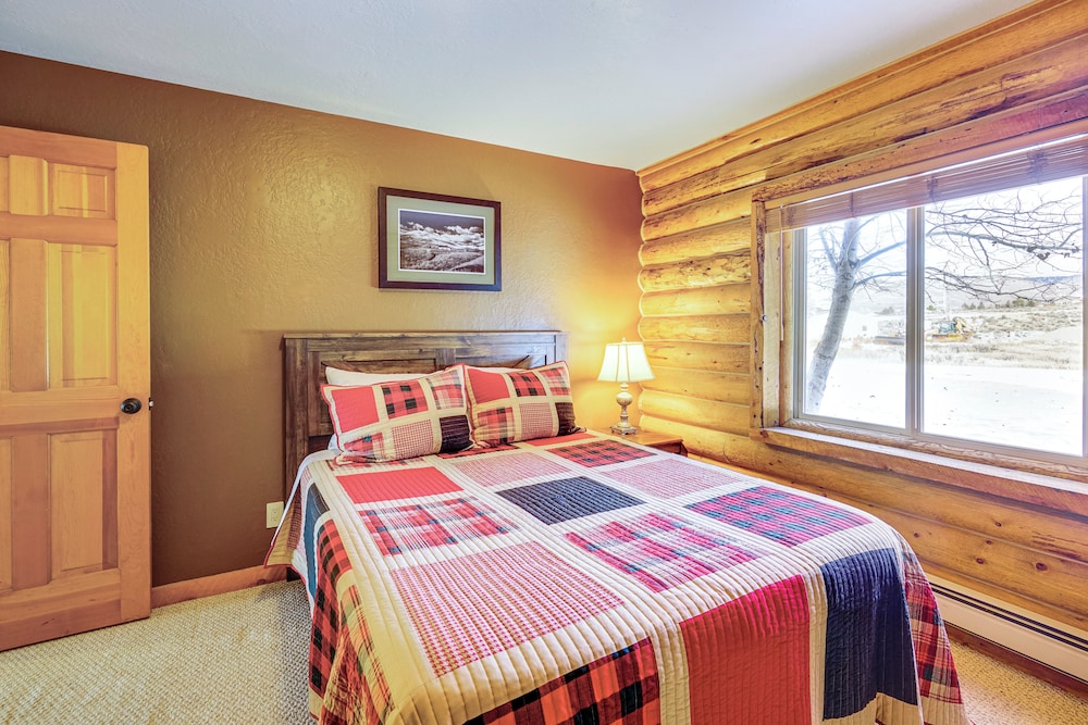 10 Mi to Deer Valley: Mtn-view Gem w/ Game Room