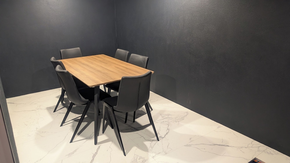 meeting & event spaces
