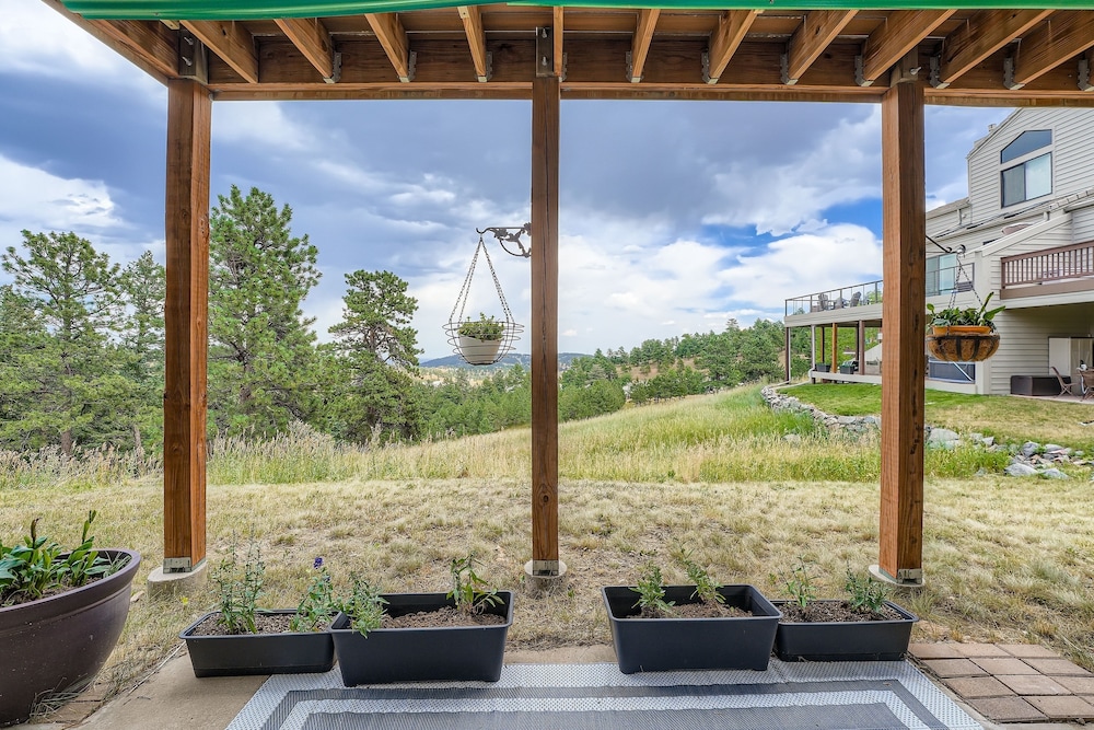 Chimney Creek 2 Bedroom Condo