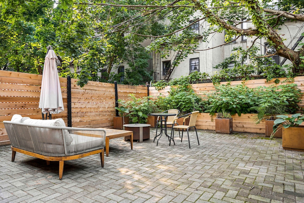 Bainbridge by Rove Duplex w Deck Backyard