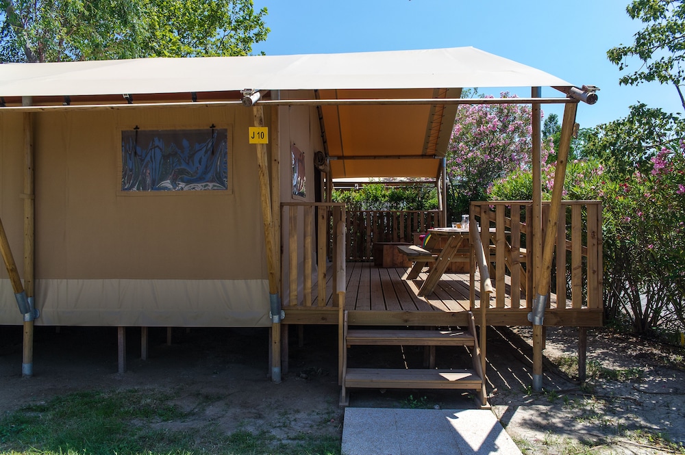Camping l'Oasis et le California view 4