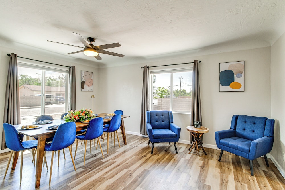 Newly Renovated Albuquerque Retreat w/ Pool Table