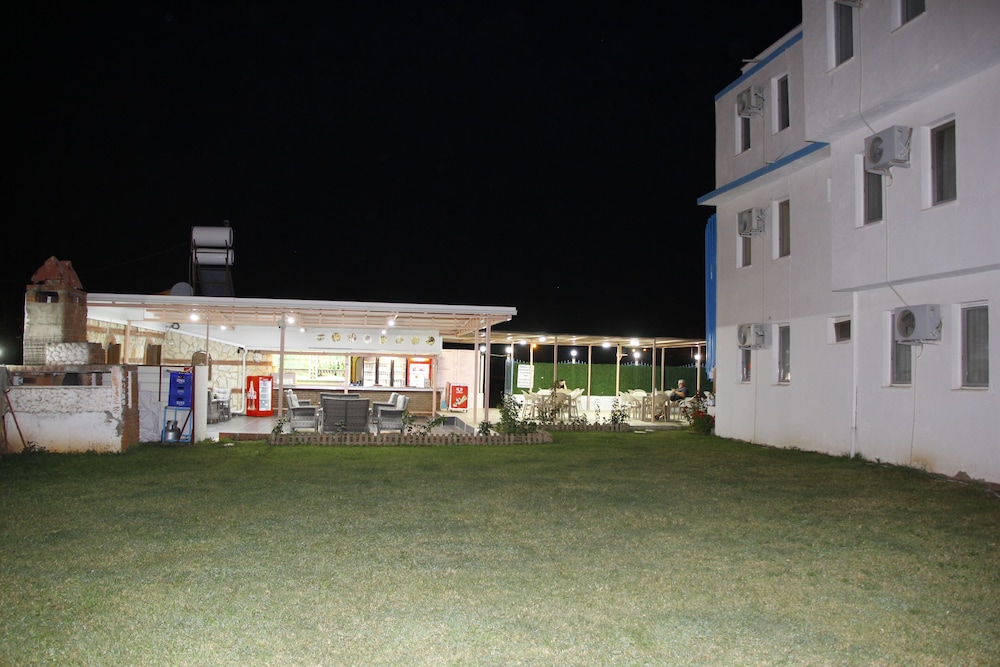 Sunset Village Apart Otel - Image 99