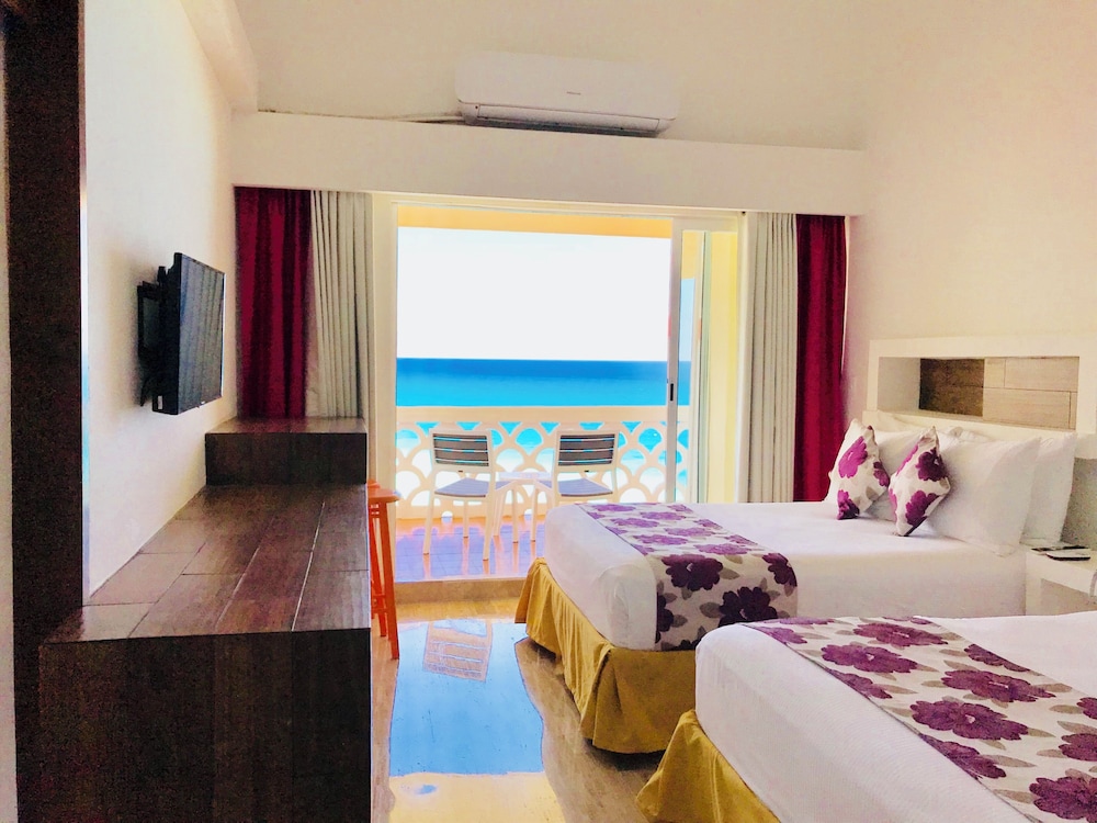 OvaCancun Apartments