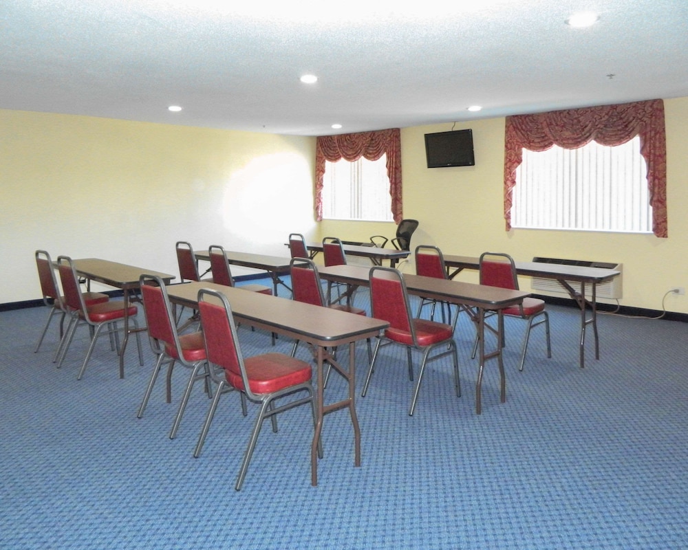 meeting & event spaces