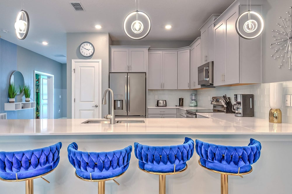 2852 Ultimate Retreat for Your Family 9 Bedrooms