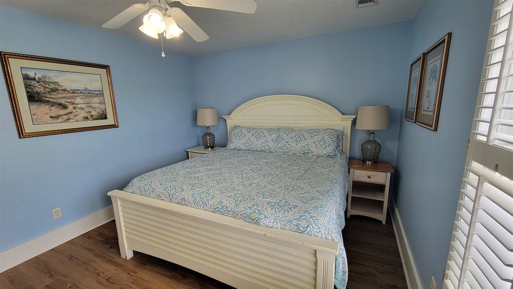 203 Butler Avenue by Tybee Vacation Rentals