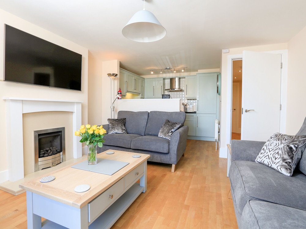 12 Combehaven