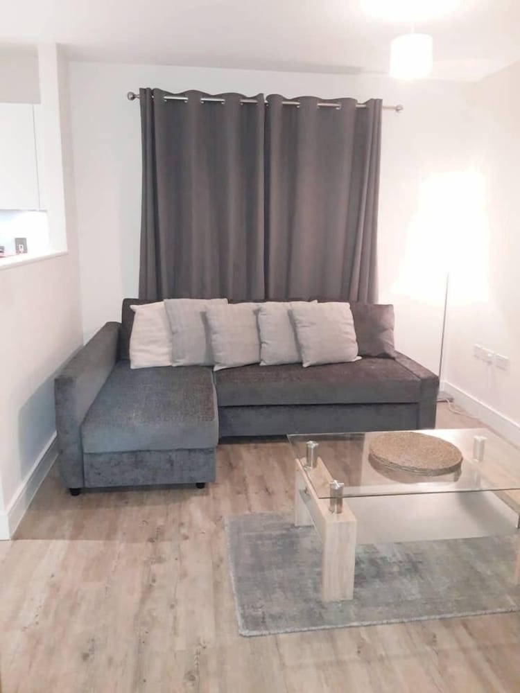 Pier Apartment 3 view 5