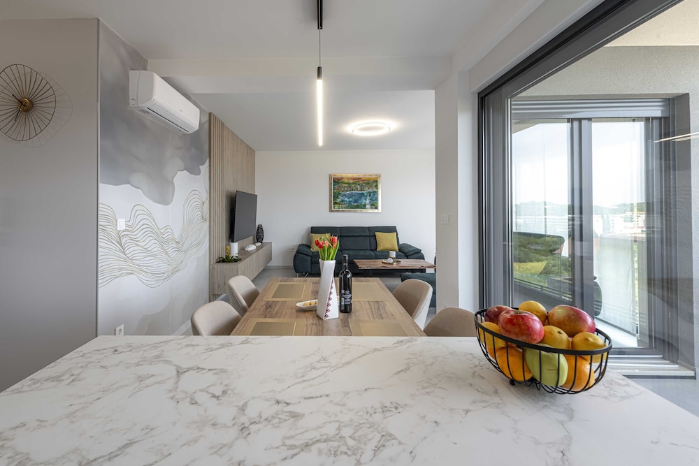 Tila Luxury Suite