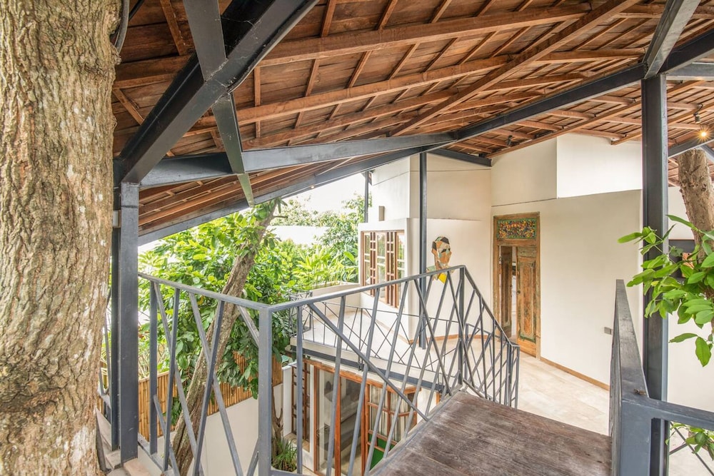 BA Villa 10 2 BR Stylish 2-br Villa With Pool 800m Canggu Beach